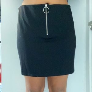 H and M skirt